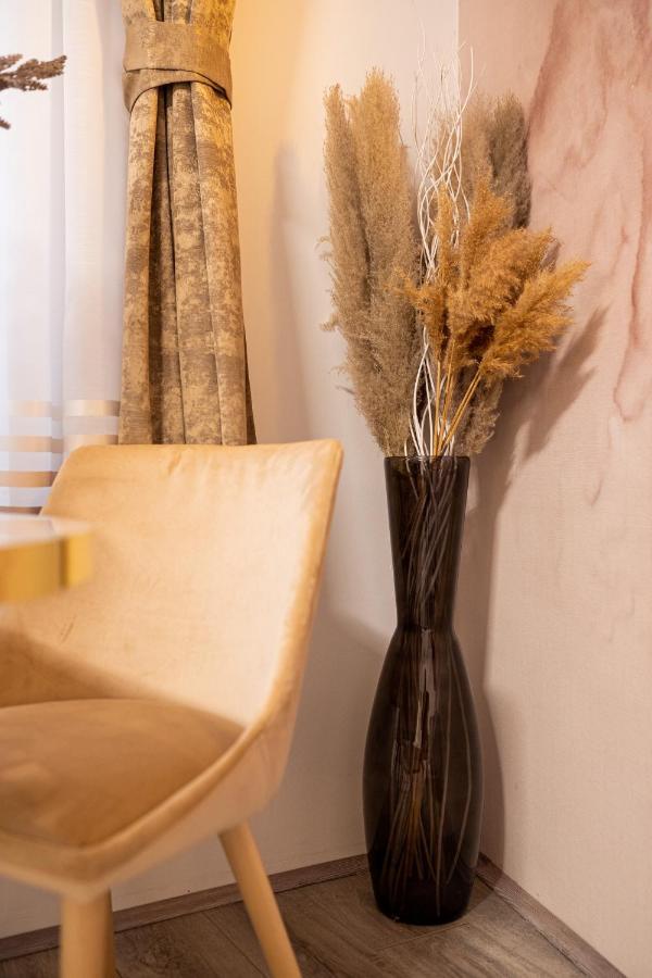 Cosy&Private,30Sec Walk To Mainsquare, Heart Of Zagreb Apartment Exterior photo
